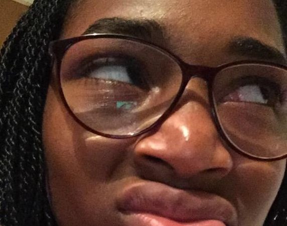 7 things only people who use glasses in Nigeria can relate to