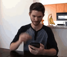 tenor_10.gif