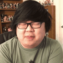 tenor_12.gif