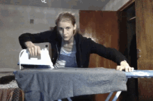 tenor_29.gif