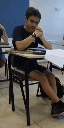 tenor_43.gif