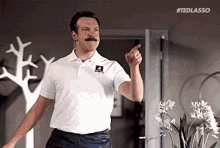 tenor_8.gif