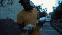 tenor_5.gif