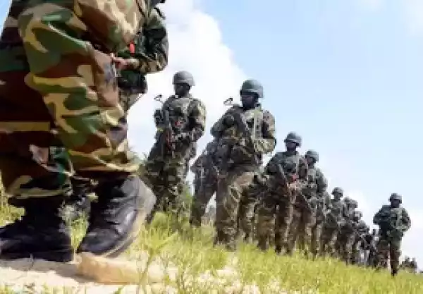 54 Nigerian Soldiers Sentenced to Death for Mutiny