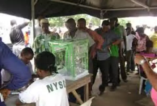 5 INEC Ad hoc Officials Arrested For Thumb-printing Ballot Papers In Imo