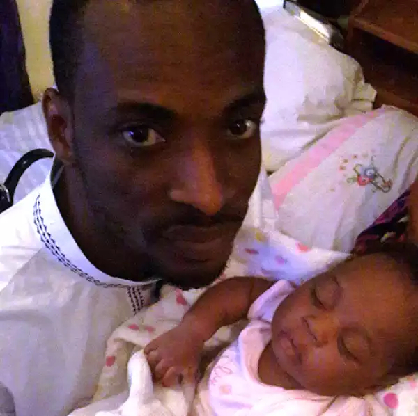 9ice shares pic of his new born daughter