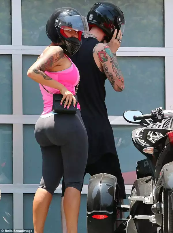 Amber Rose Flaunts A Backside To Die For – Photo