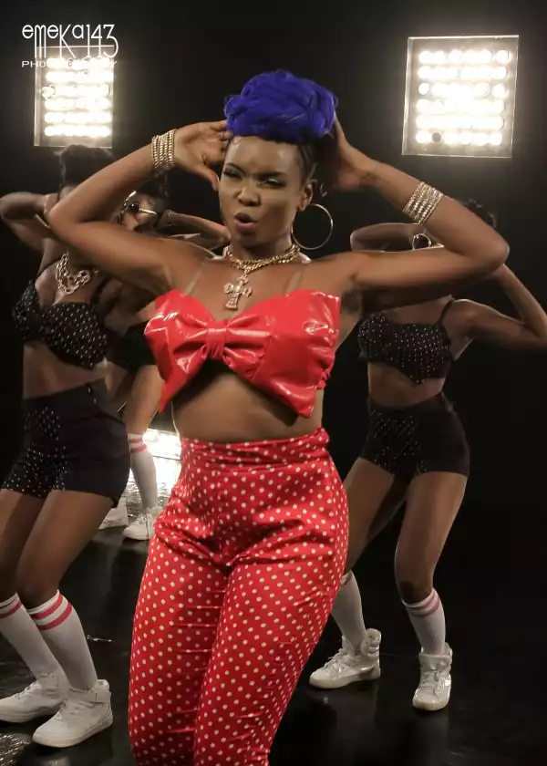B-T-S Photos: Yemi Alade – Pose Ft. R2Bees