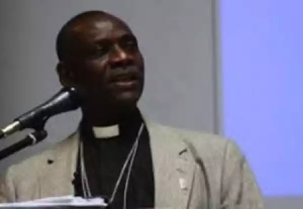 Bishop Idowu-Fearon Tasks President Jonathan, Buhari On Forgiveness