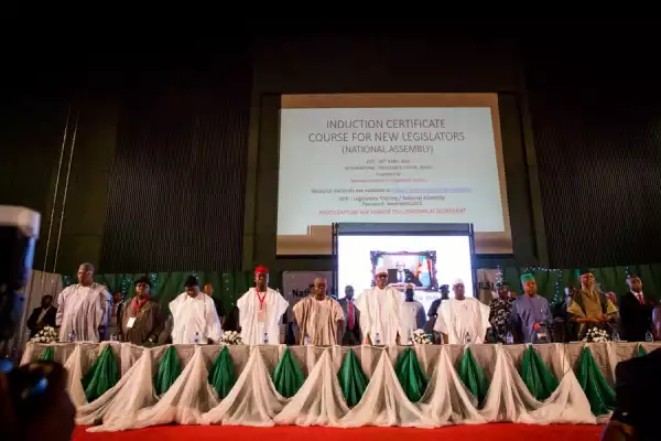 Buhari Seeks NASS Support On Corruption, Restructuring