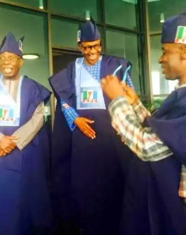 Buhari finds Amaechi trying to wear his APC sunglasses hilarious