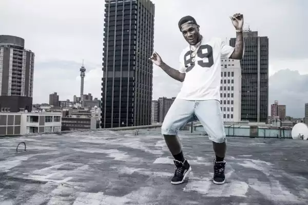 Burna Boy Signs Deal With Universal/Island Records