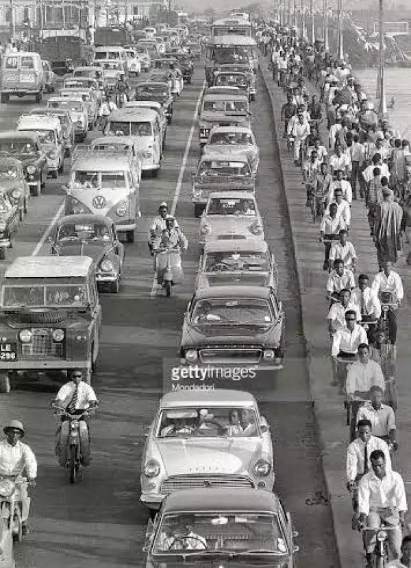 Check out how orderly Lagos traffic was in the 60