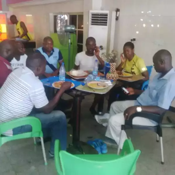Fans Hosting President Jonathan Trekkers To A Lunch At Lokoja