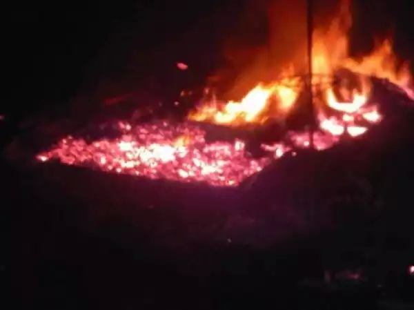 Fire Guts Out At Mammy Market In Army Barracks, Akure