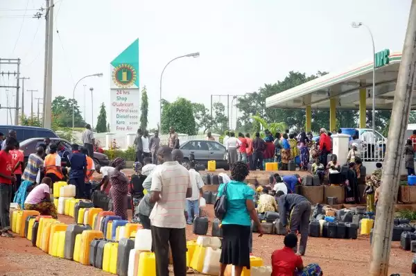 Fuel Scarcity Gobe: Air Force Corporal Slaps Inspector At Filling Station