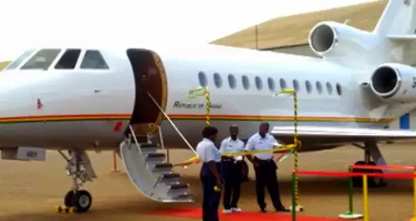 Ghana Presidential Jet catches fire