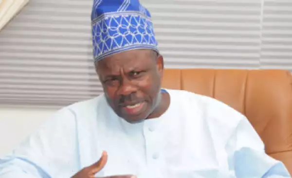Governor Amosun Sacks Workers For Setting ‘Offensive’ Exam Questions