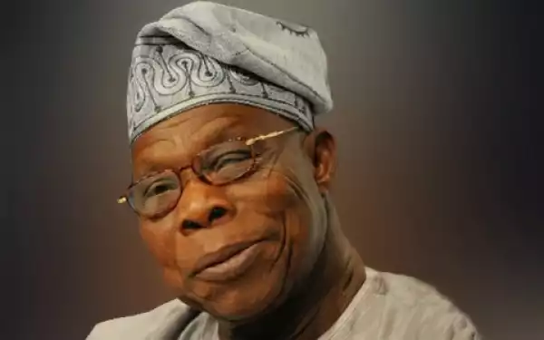 Hilarious! Former president Obasanjo compares men & women in politics