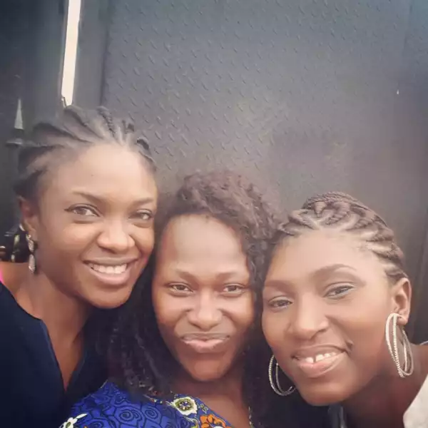 Hot Mamas! Uche Jombo, Omoni Oboli & Ufuoma Ejinobor Take A Gate Selfie