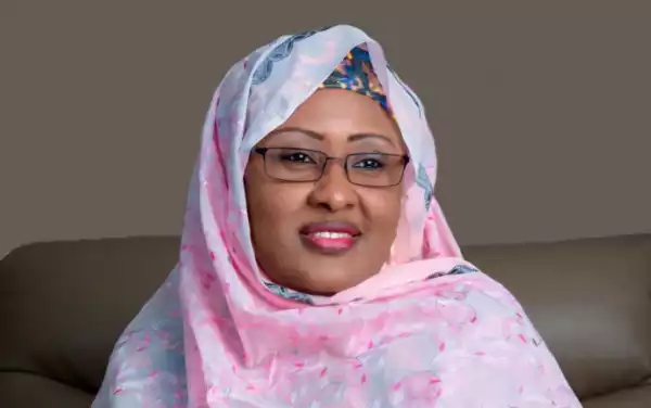 I Still Cook For My Husband – First Lady Aisha 