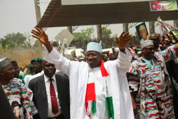 If you vote for me, I will fight corruption using technology – President Goodluck 