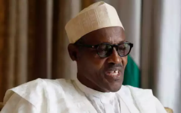 Jonathan Ministers Stole 1 Million Barrels Crude Daily – Buhari Speaks After Receiving Indicting Documents On Ex-Ministers, Others