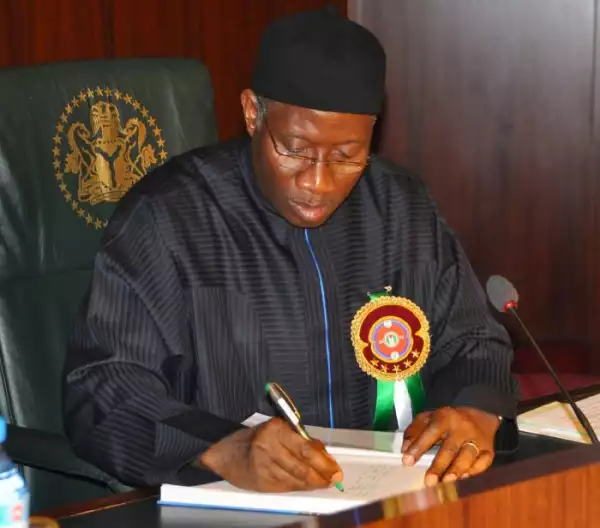 Jonathan Vows To Arrest And Deal With Those Behind Interim National Government