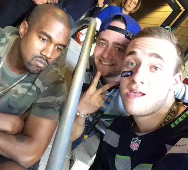 Kanye West Keeps Frowning While Taking Selfie With Fans