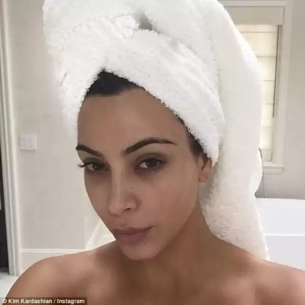 Kim Kardashian Shares Make Up Selfie In A Towel