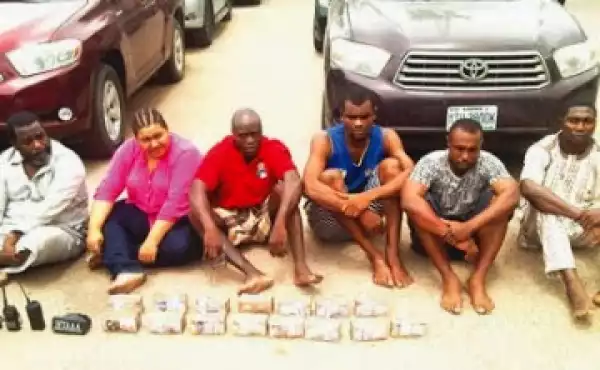 Lebanese Woman, Others Use EFCC Vests For Robbery