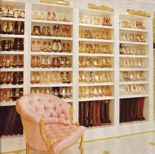 Mariah Carey Shows Off Massive Shoe Closet
