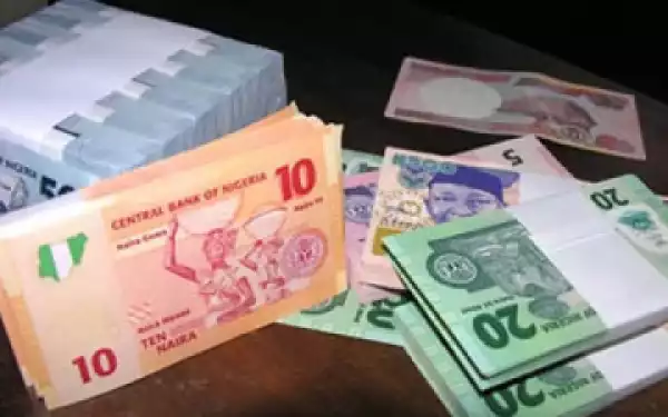 Naira Rises To N217 Against Dollar