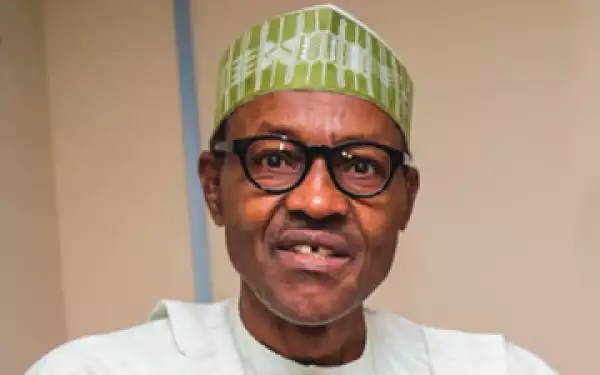 Only God Can Protect A Leader - Pres. Buhari Narrates How Youths Almost Overwhelmed His Security Detail