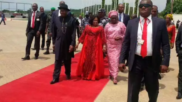 Photo: As Our Former President Jonathan & Wife Leave Abuja For Otuoke