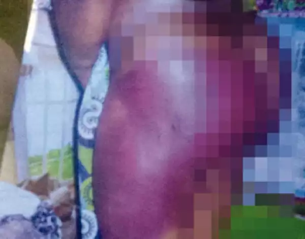 Photo: Four Lagos Policemen Allegedly Strip & Torture Woman After Falsely Accusing Her Of Stealing iPad 