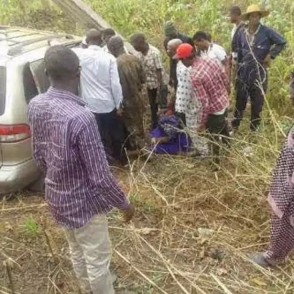 Photo: Jide Kosoko’s wife escapes death in car crash