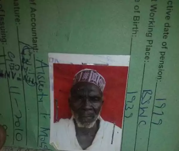 Photo: Meet 76-Year-Old Borno Civil Sevant Who Still Collects N675 As Pension