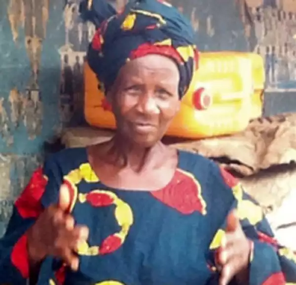 Photo: Meet Woman Who Sings And Plays For Boko Haram Members 
