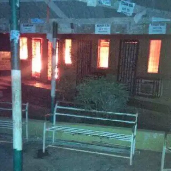 Photo: Micro Biology department at Ambrose Alli Uni gutted by fire
