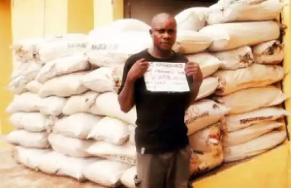 Photo: NDLEA Arrests Man With N48m Cash, Another With 79 Bags Of Weed In Abuja