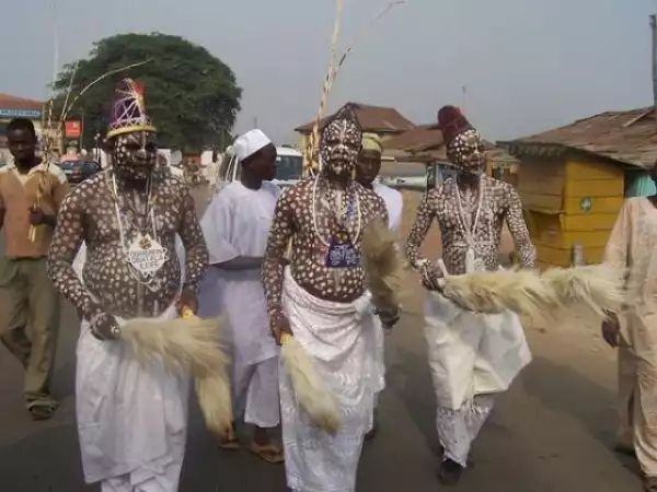 Photo: Palace Chiefs Sighted On The Streets Of Ife As Ooni