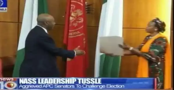 Photo: The moment Remi Tinubu Refused To Shake Hands With Senate President, Saraki