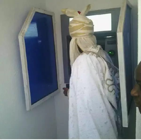 Photos: Emir Of Kano, Sanusi, Spots Withdrawing Money From ATM