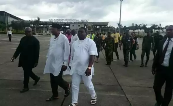 Photos: Ex President Jonathan Spotted At Port Harcourt International Airport