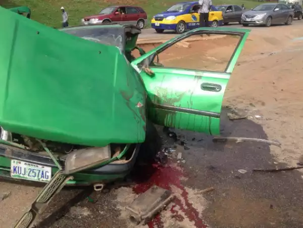 Photos: Fatal accident along Wuse Market Bridge in Abuja