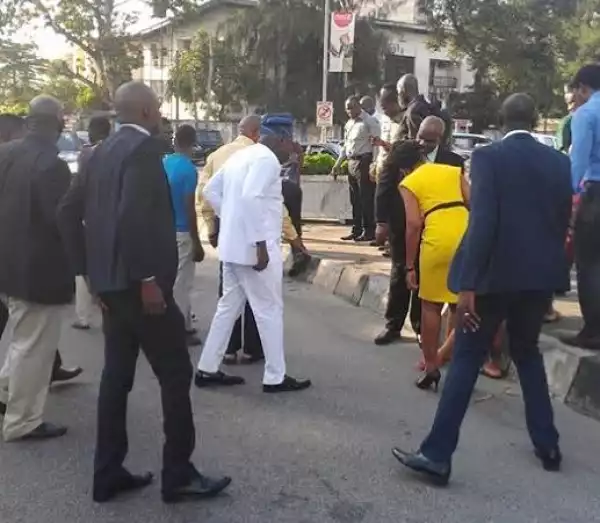 Photos: Governor Ambode Helps To Rescue Accident victim In Lagos
