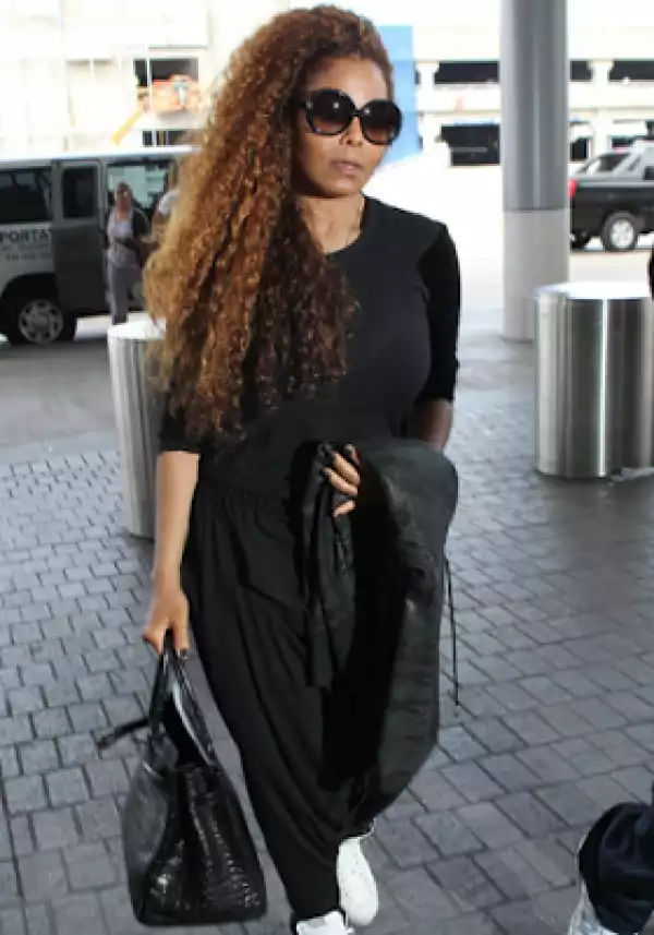 Photos: Janet Jackson Steps Out With Billionaire Hubby At LAX