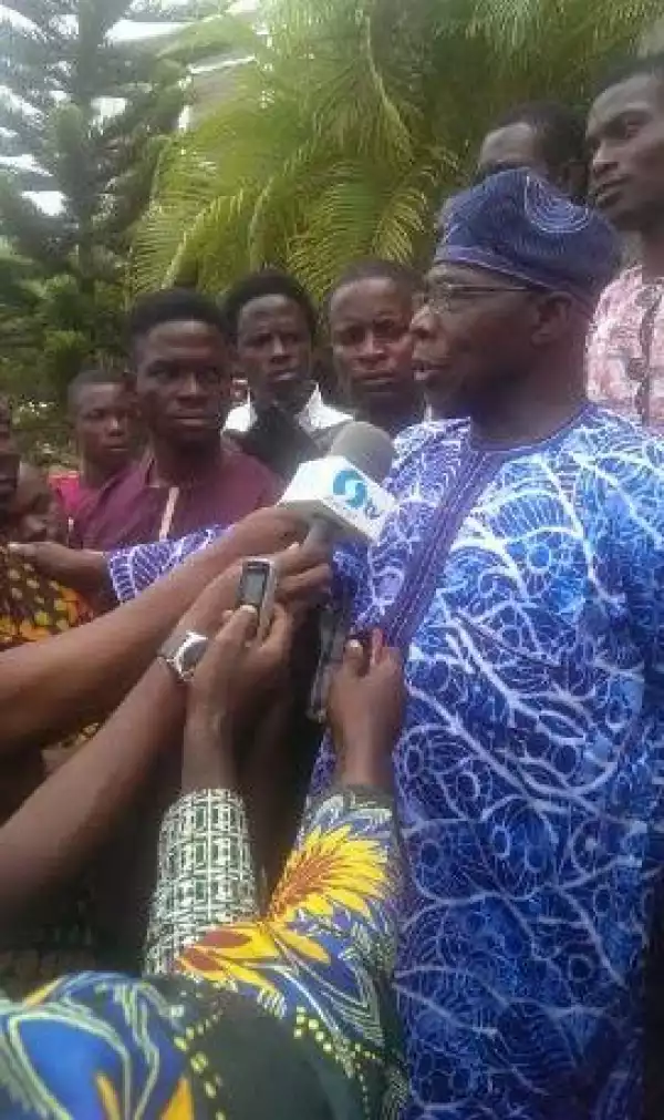 Photos: Obasanjo Welcomes NANS In Abeokuta