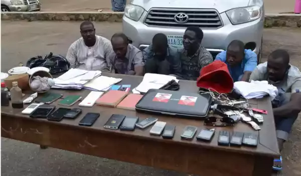 Photos: Oyo Police Parades Fraudsters With Their Charms, Car & Phones